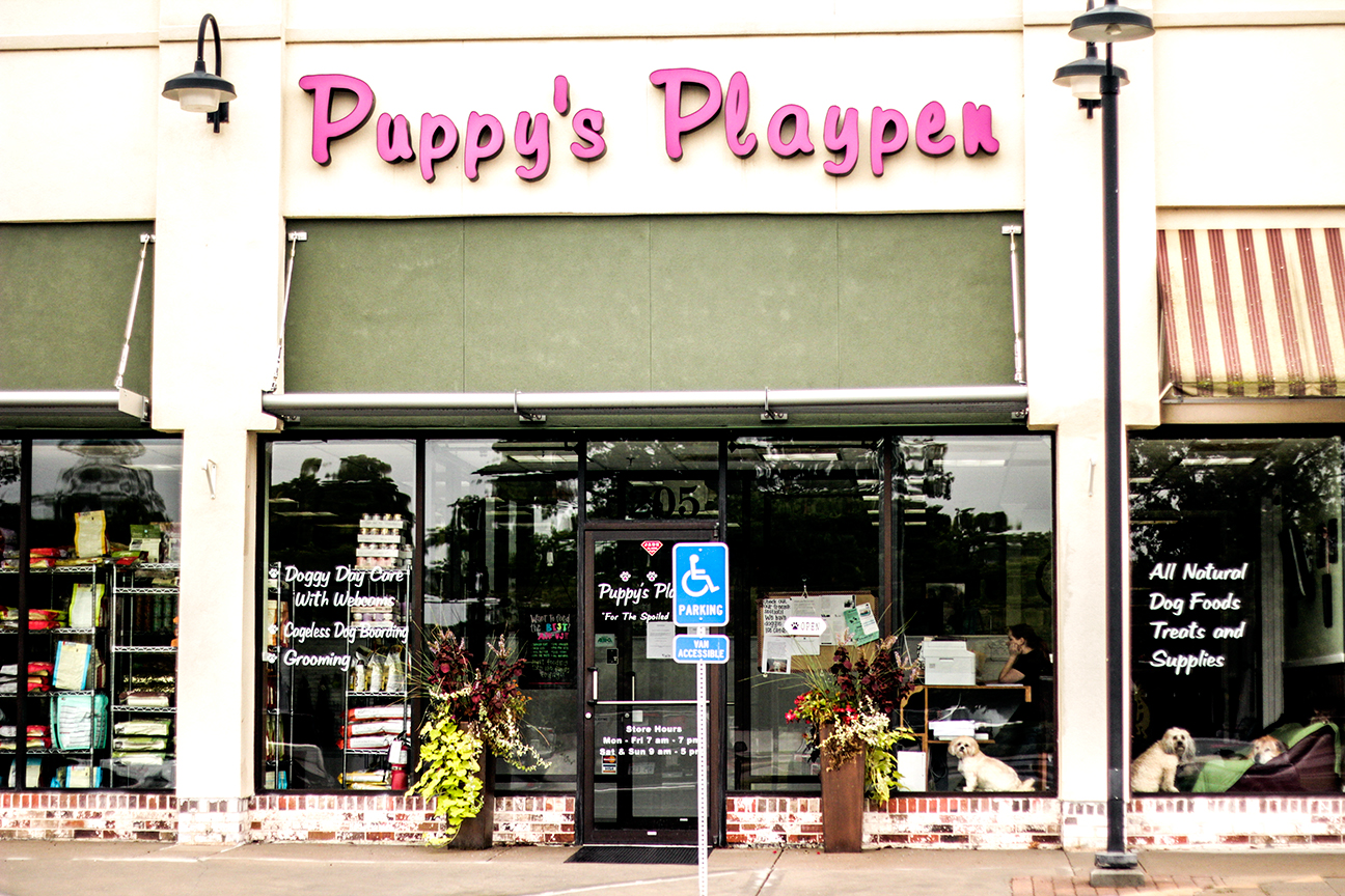 Overland Park Dog Boarding At Puppy's Playpen